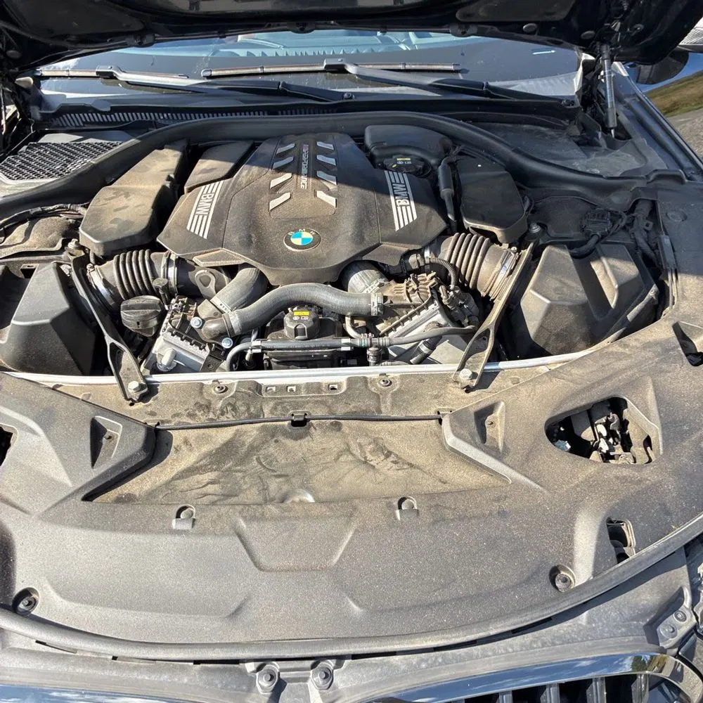 2022 BMW 8-Series M850xi