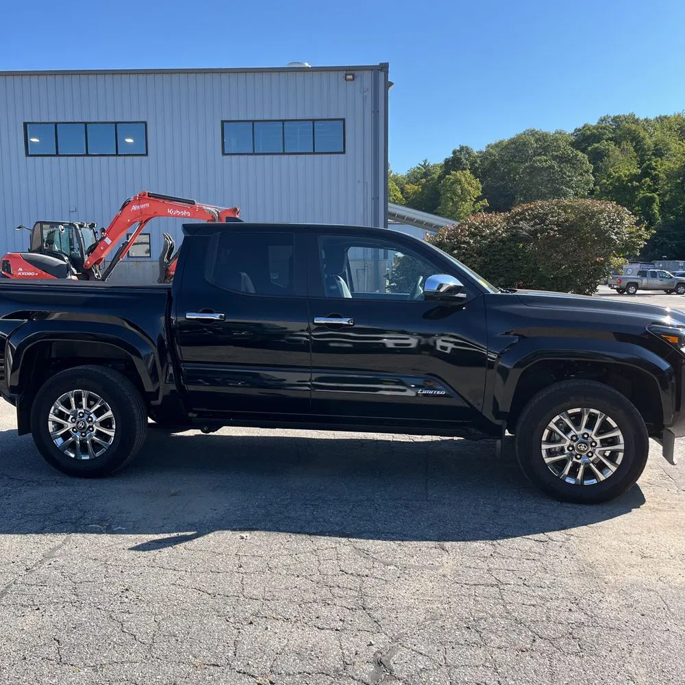 2024 Toyota Tacoma Limited