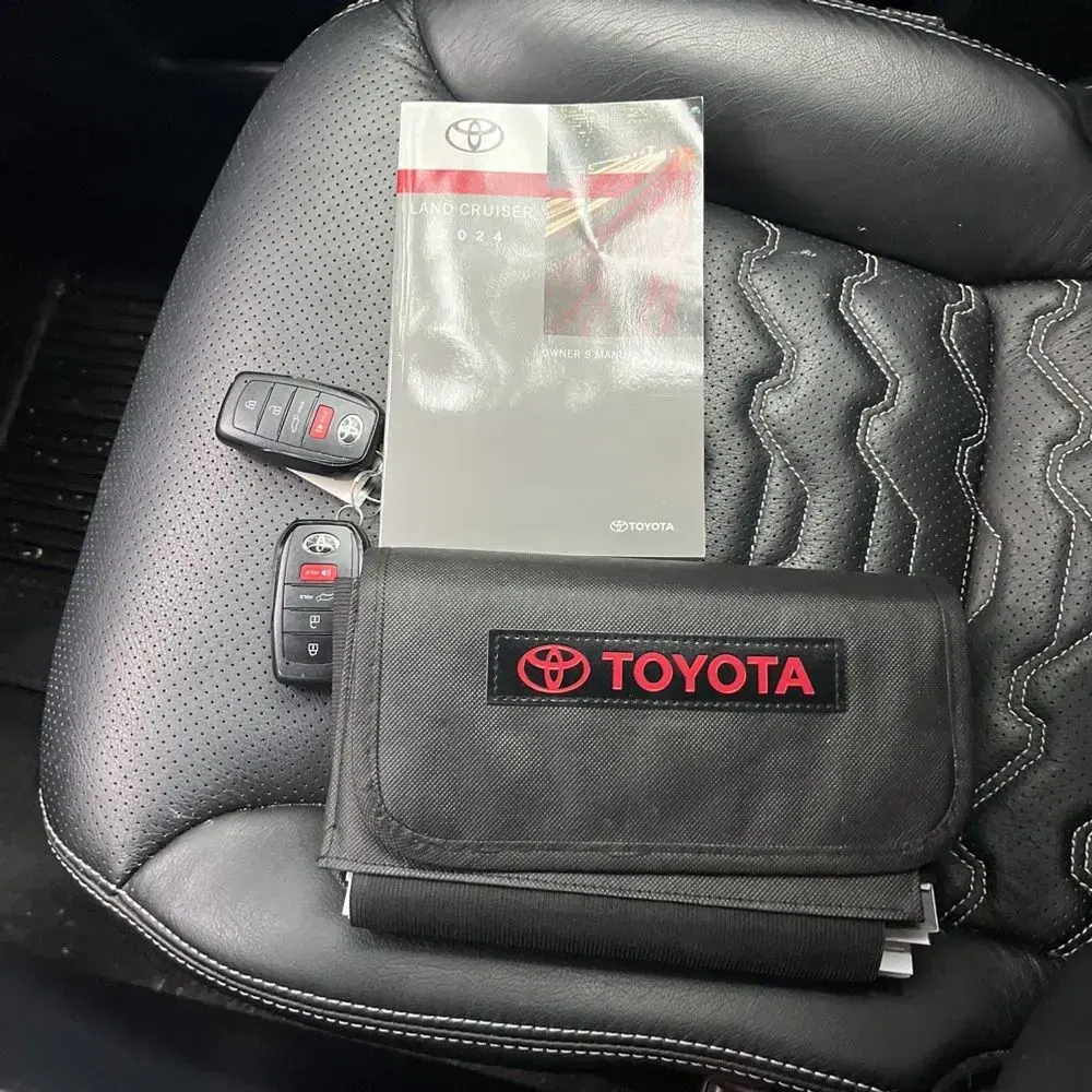 2024 Toyota Land Cruiser Base