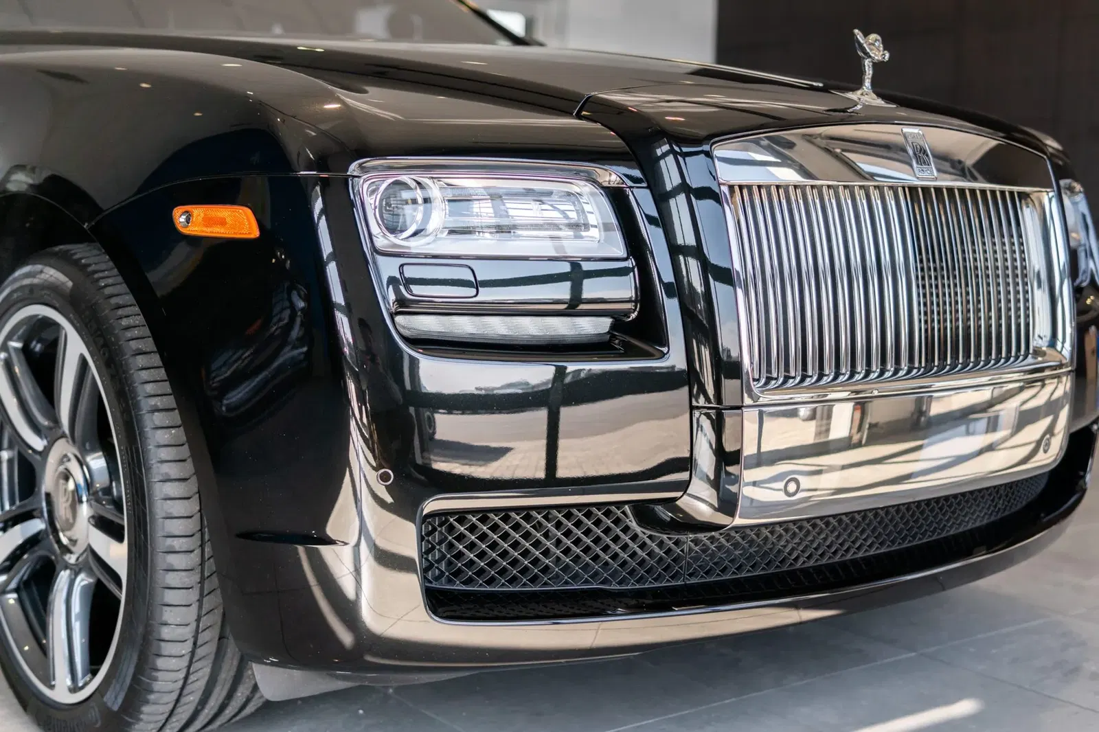 13k-Mile 2014 Rolls-Royce Ghost
