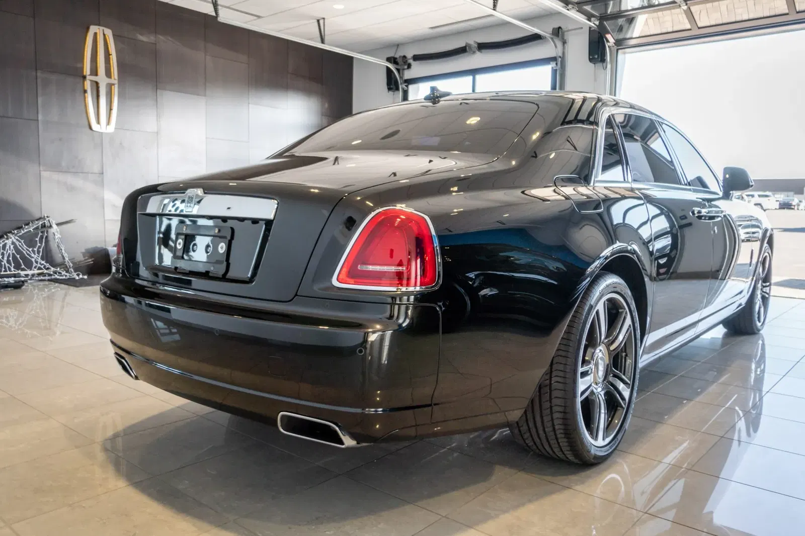 13k-Mile 2014 Rolls-Royce Ghost