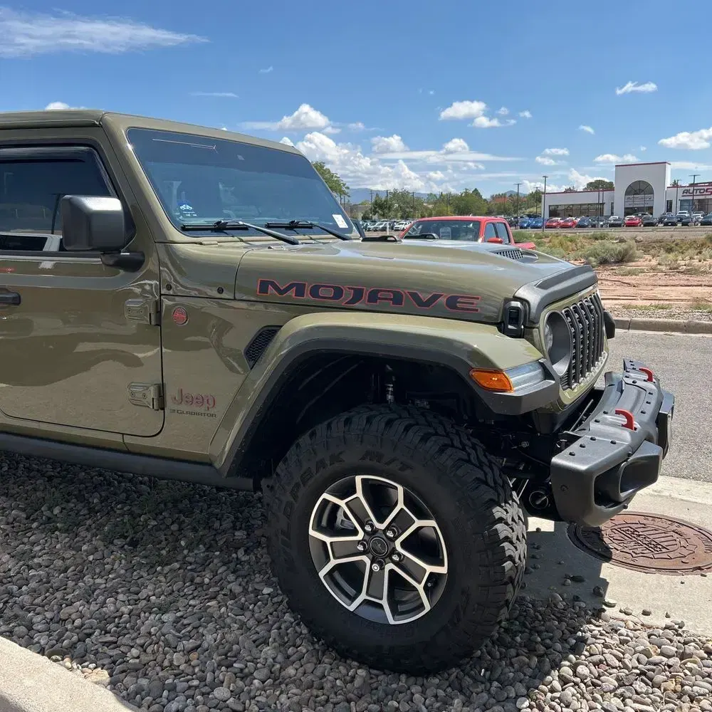2025 Jeep Gladiator Mojave X