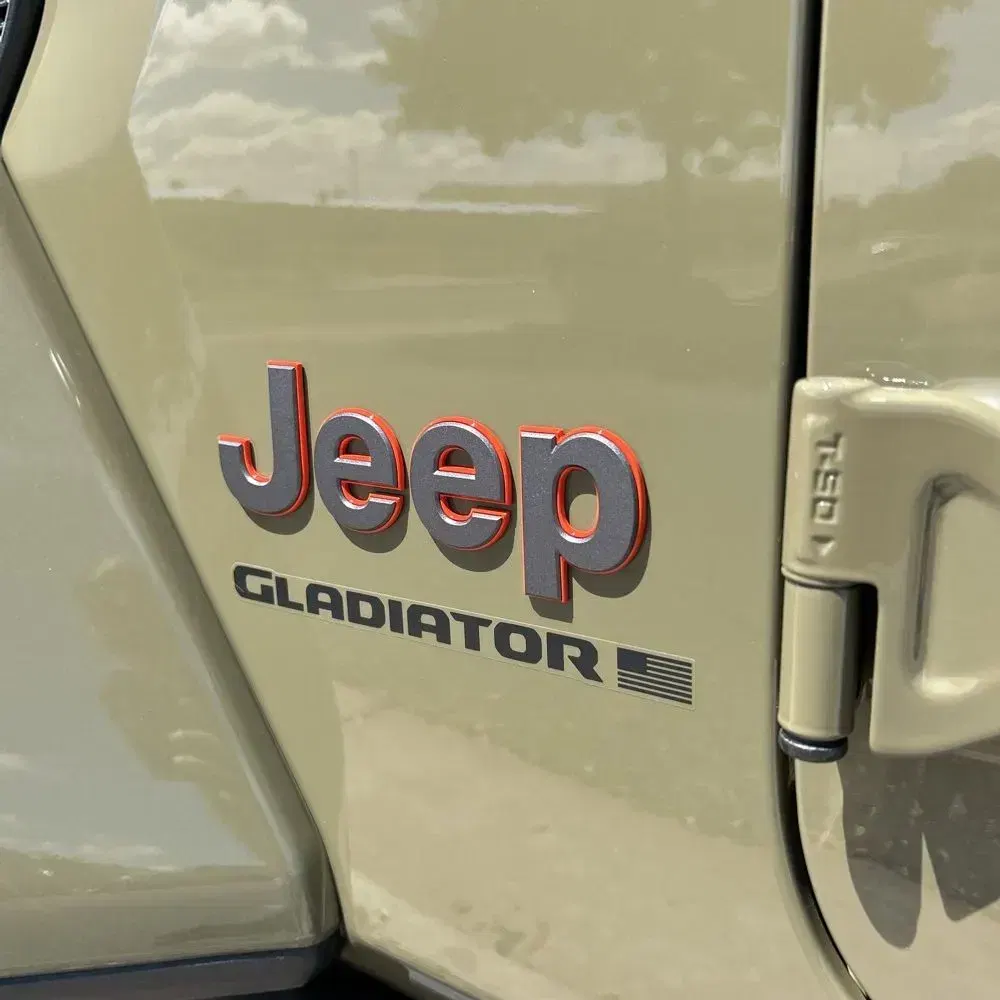 2025 Jeep Gladiator Mojave X