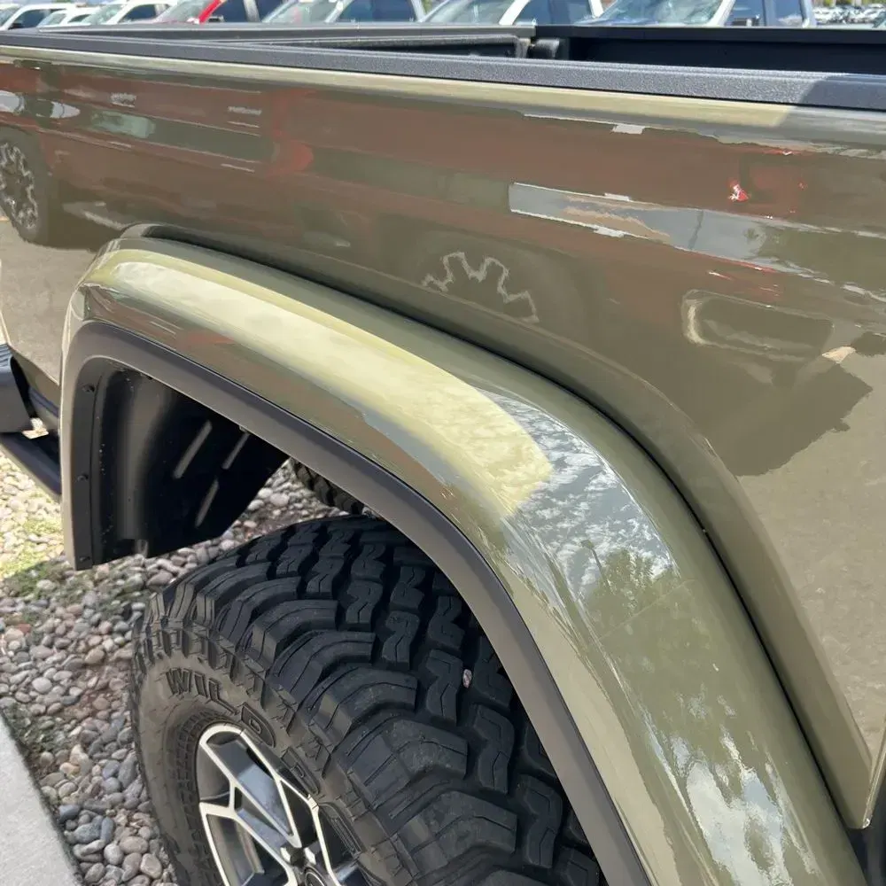 2025 Jeep Gladiator Mojave X
