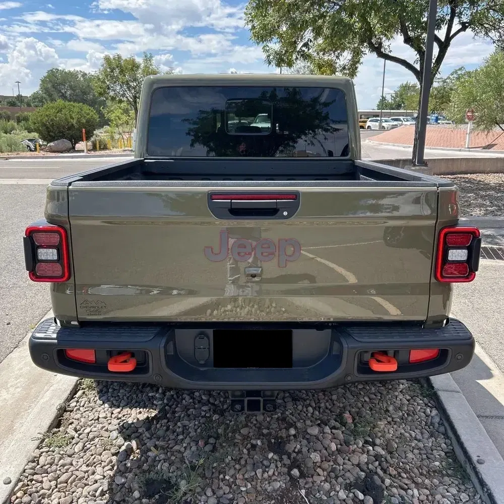 2025 Jeep Gladiator Mojave X