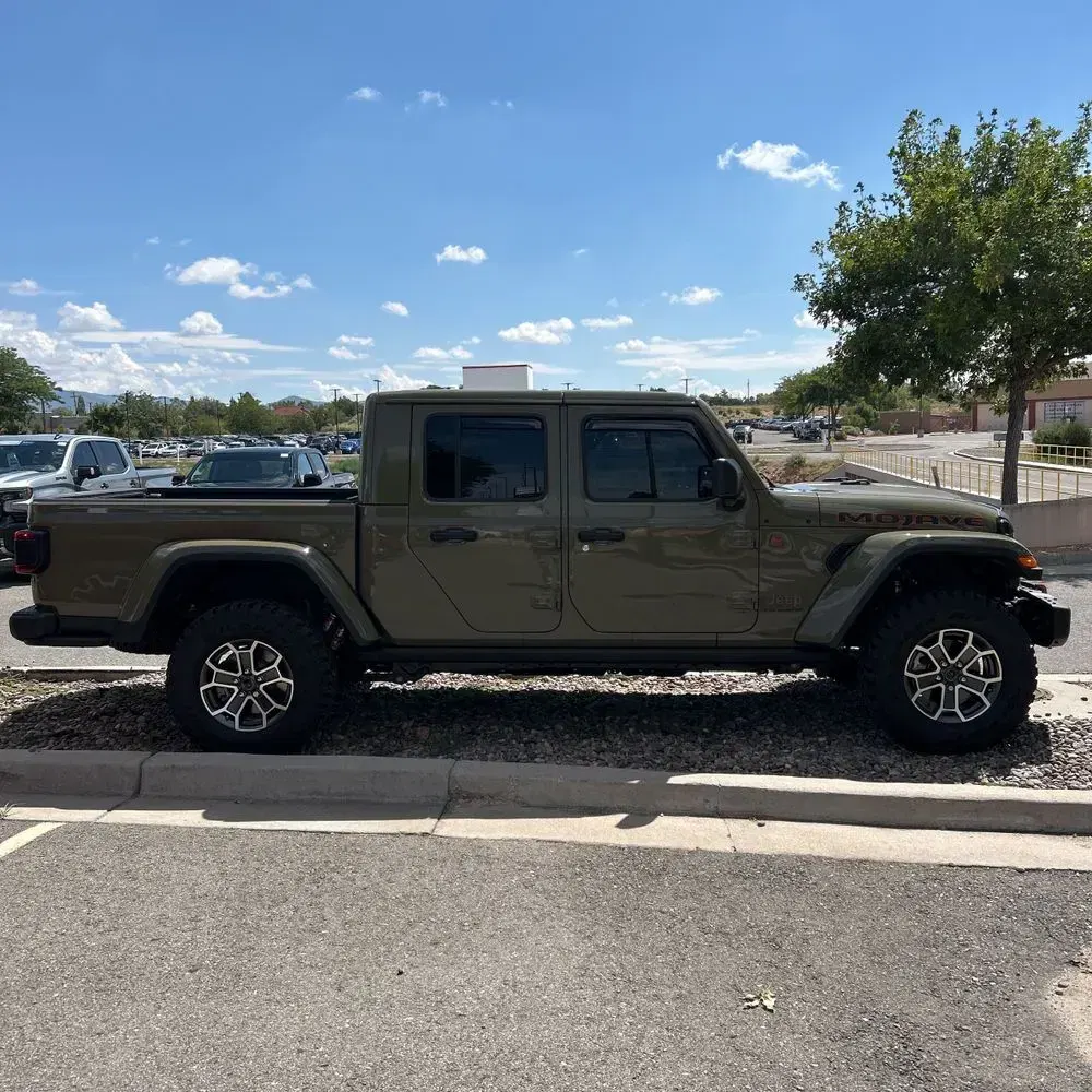 2025 Jeep Gladiator Mojave X