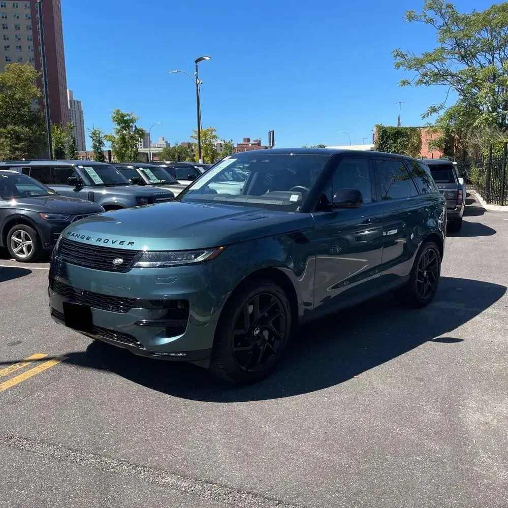 2024 Land Rover Range Rover Sport P360 SE