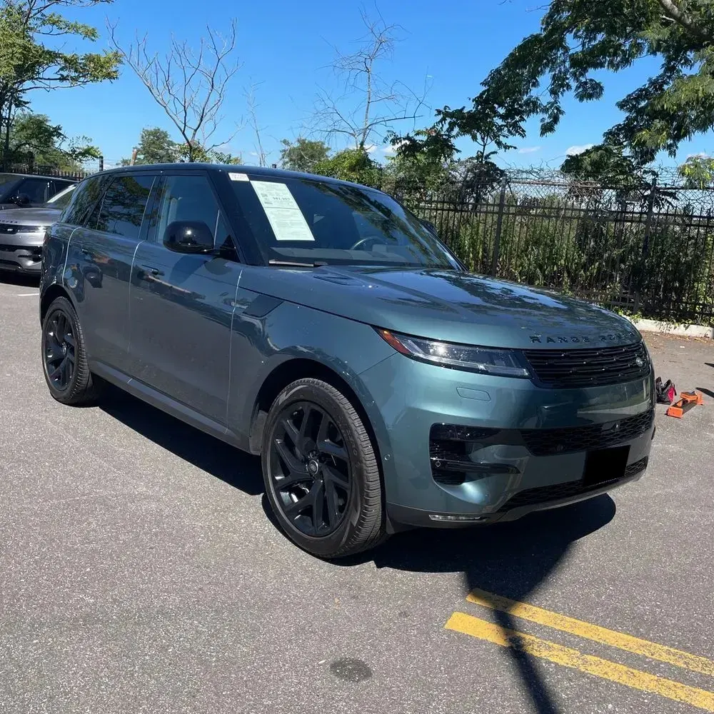 2024 Land Rover Range Rover Sport P360 SE