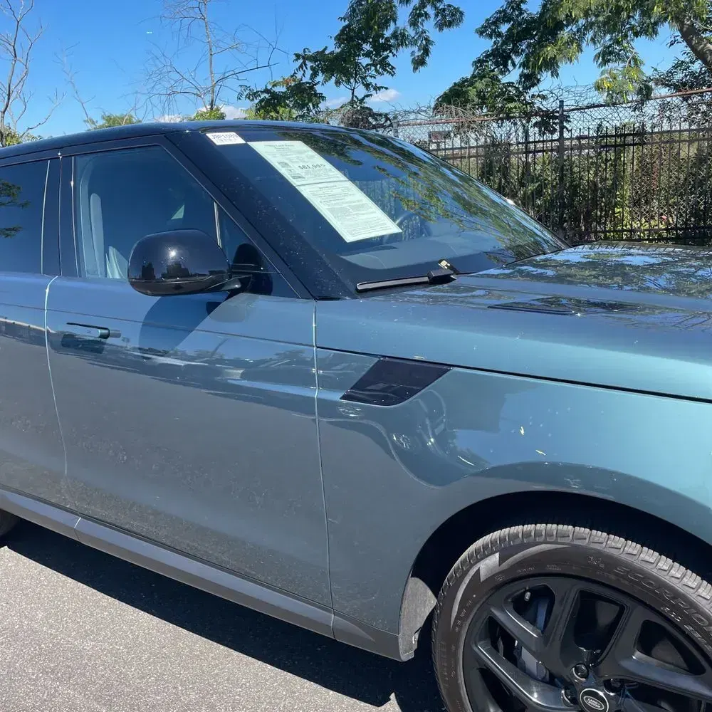 2024 Land Rover Range Rover Sport P360 SE