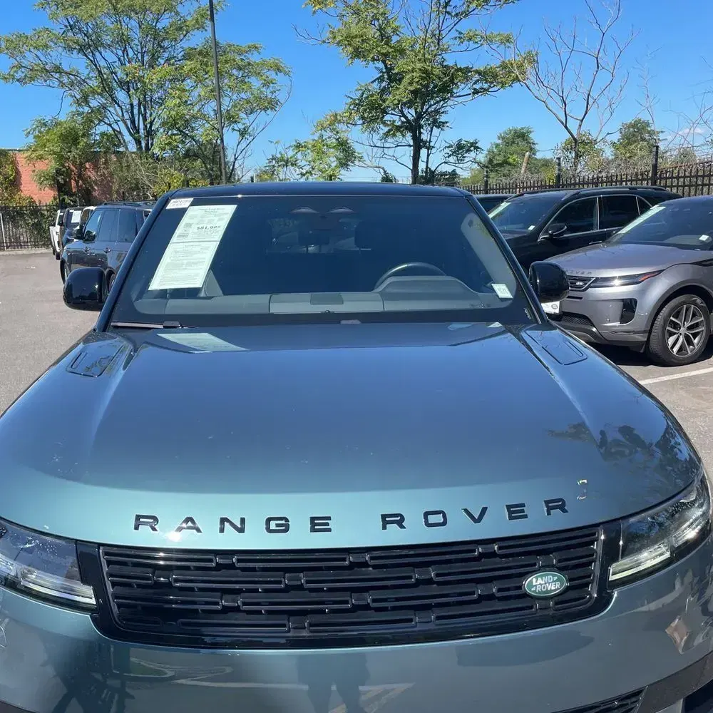 2024 Land Rover Range Rover Sport P360 SE