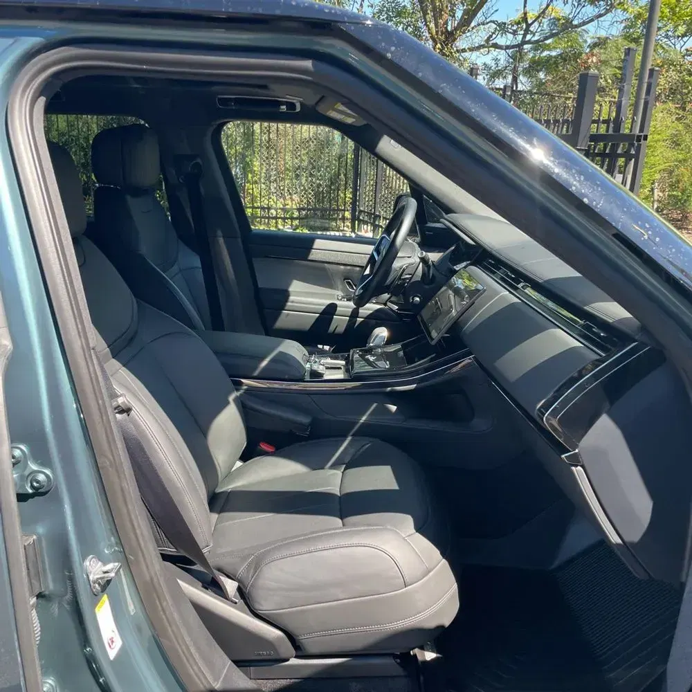 2024 Land Rover Range Rover Sport P360 SE
