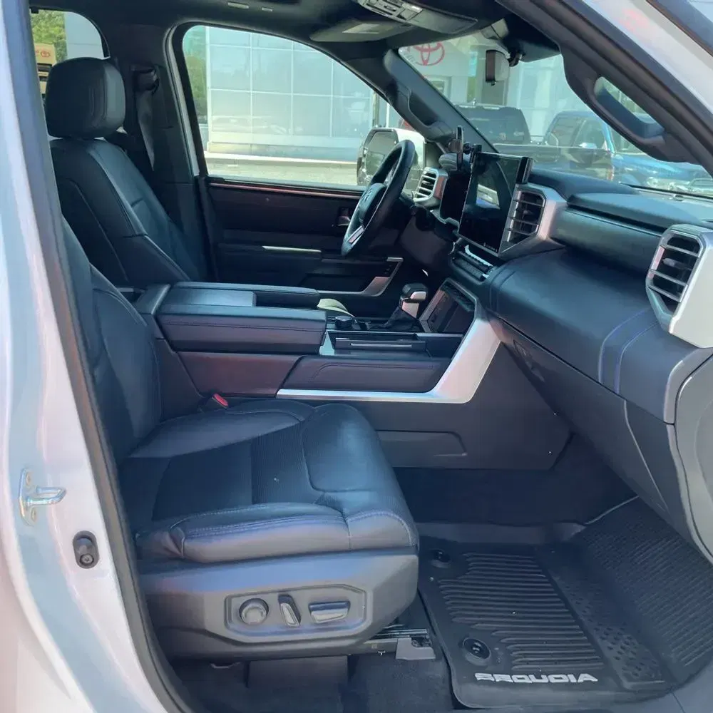 2024 Toyota Sequoia Platinum