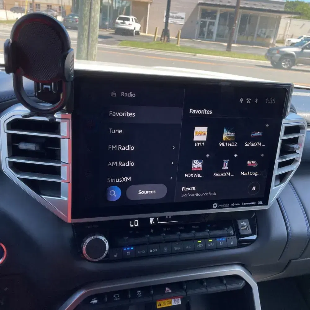 2024 Toyota Sequoia Platinum