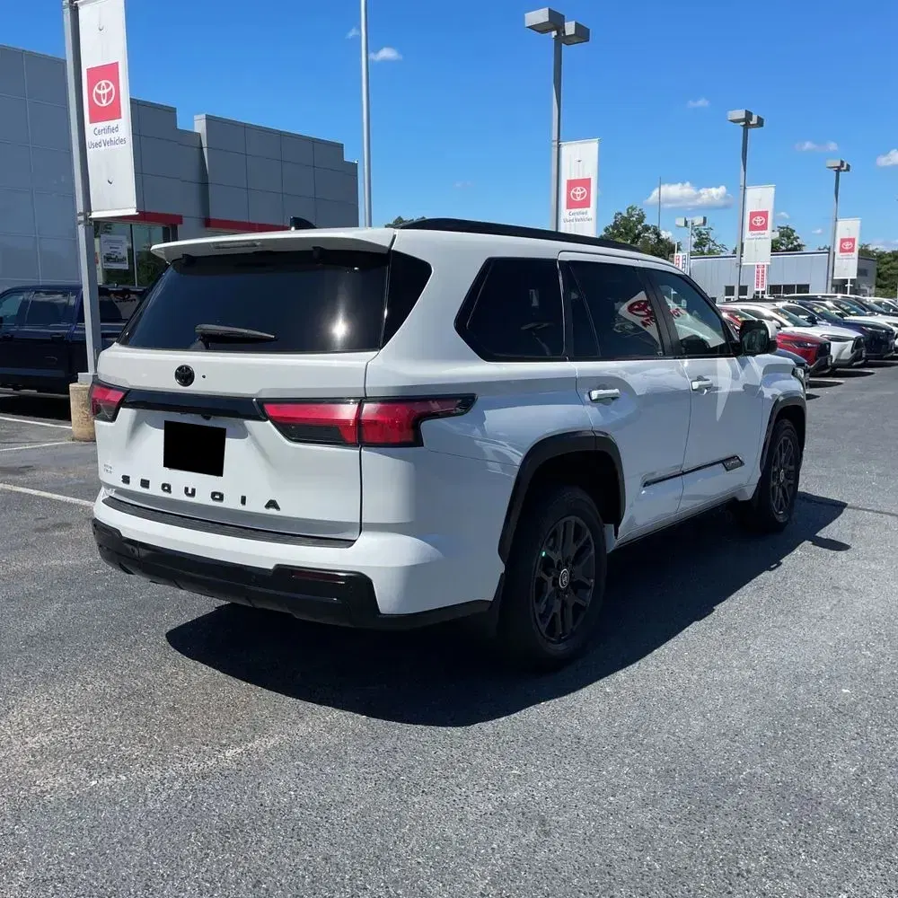 2024 Toyota Sequoia Platinum