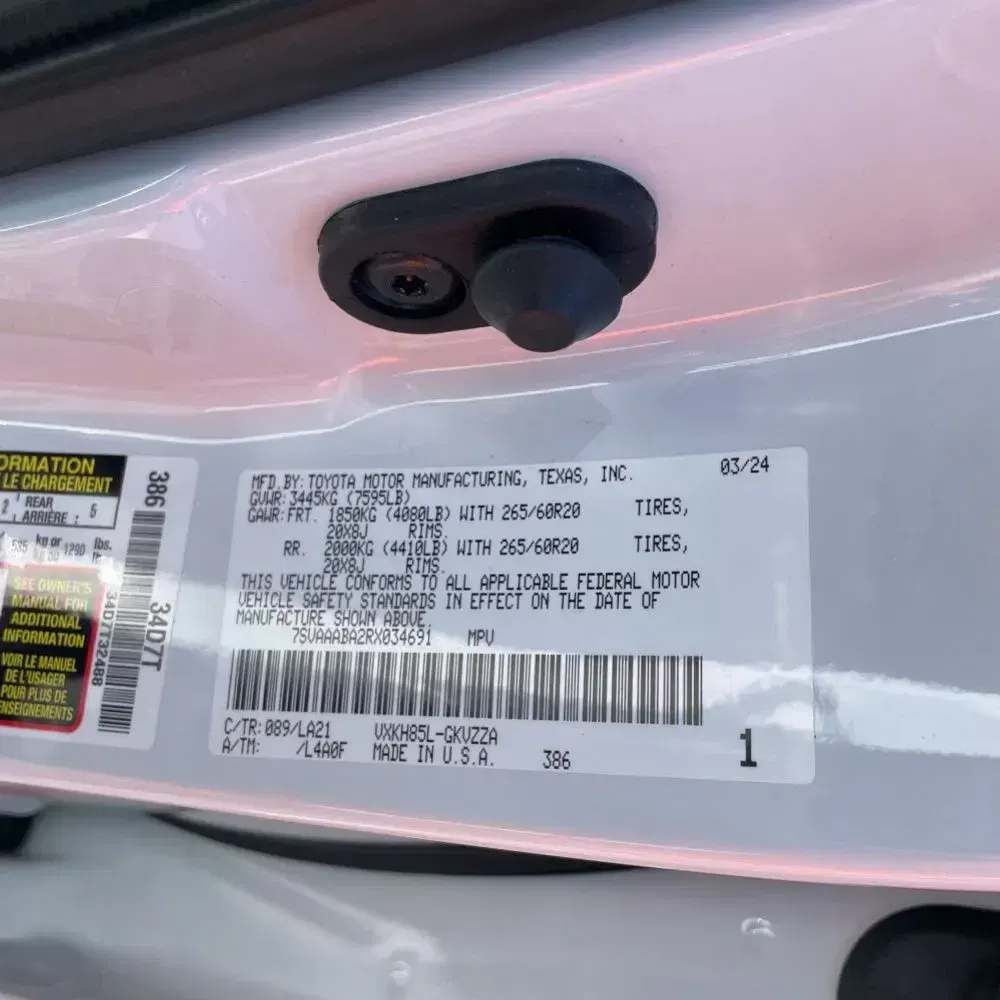 2024 Toyota Sequoia Platinum