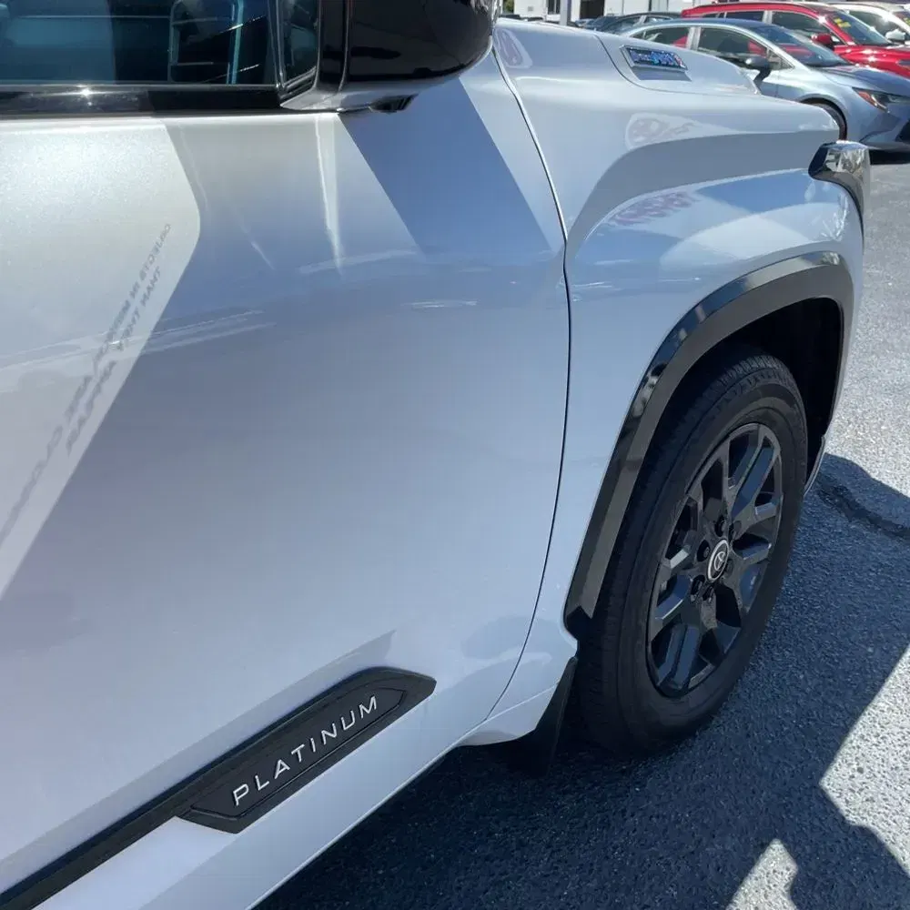 2024 Toyota Sequoia Platinum
