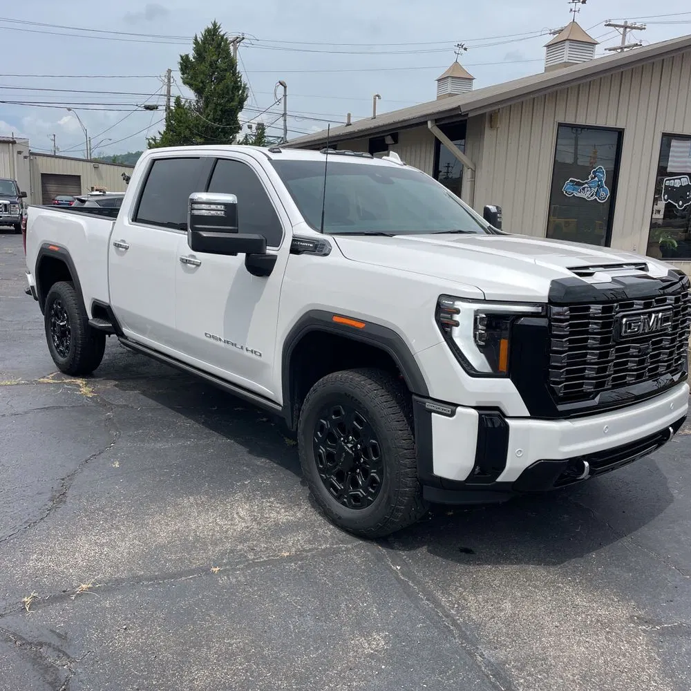 2025 GMC Sierra 2500HD Denali Ultimate