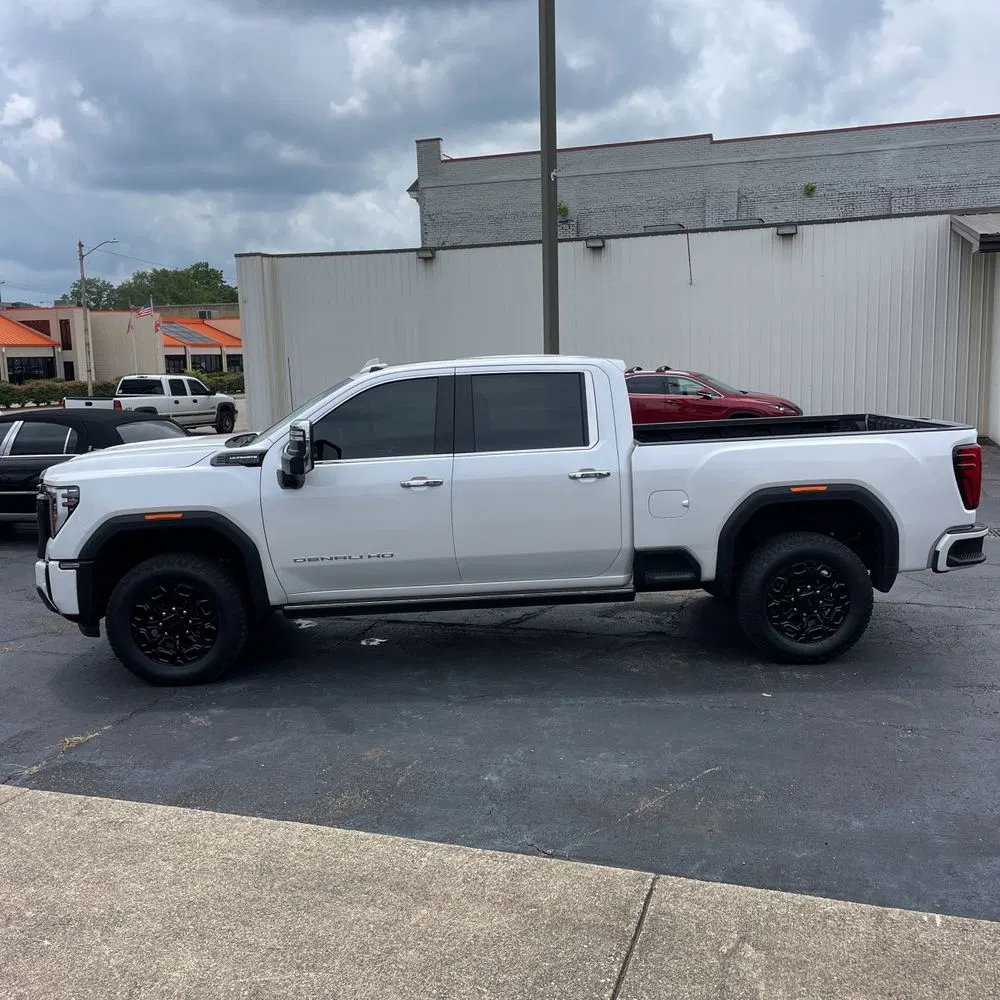 2025 GMC Sierra 2500HD Denali Ultimate