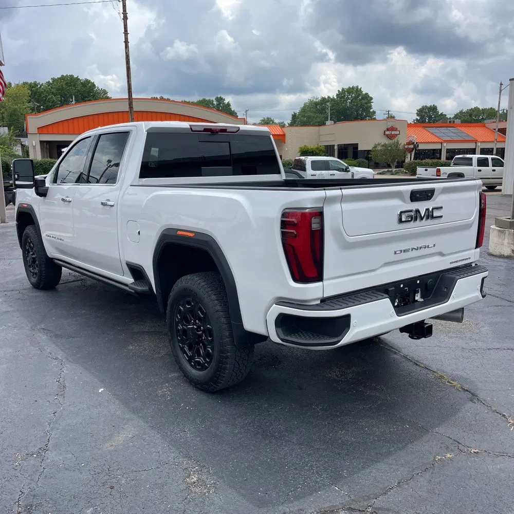 2025 GMC Sierra 2500HD Denali Ultimate