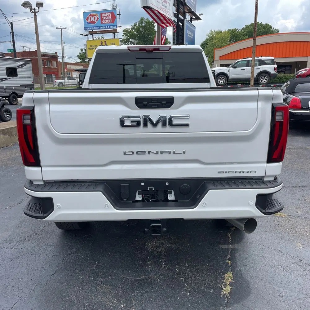 2025 GMC Sierra 2500HD Denali Ultimate