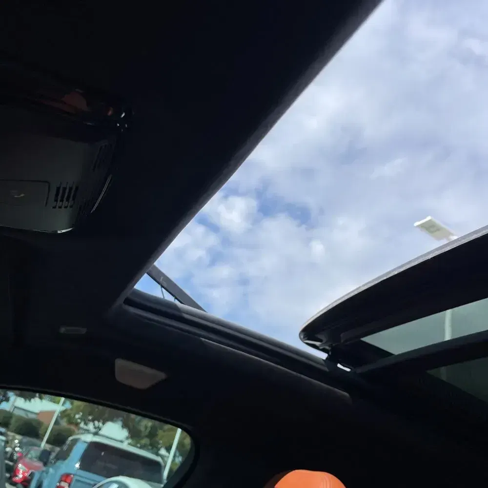 2024 BMW X6 M60i