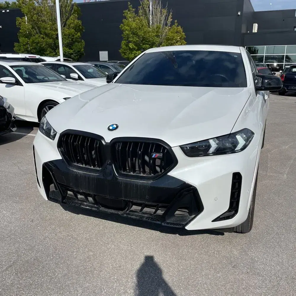2024 BMW X6 M60i