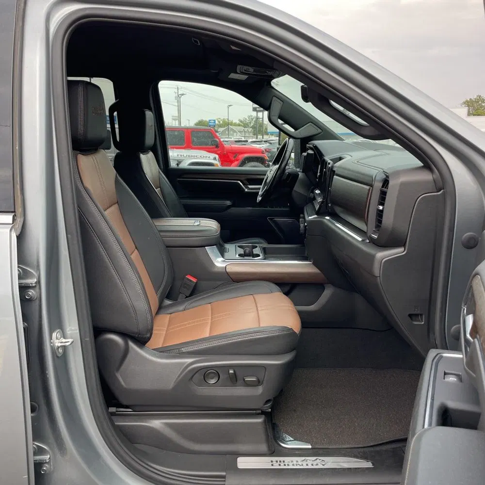 2024 Chevrolet Silverado 3500HD High Country