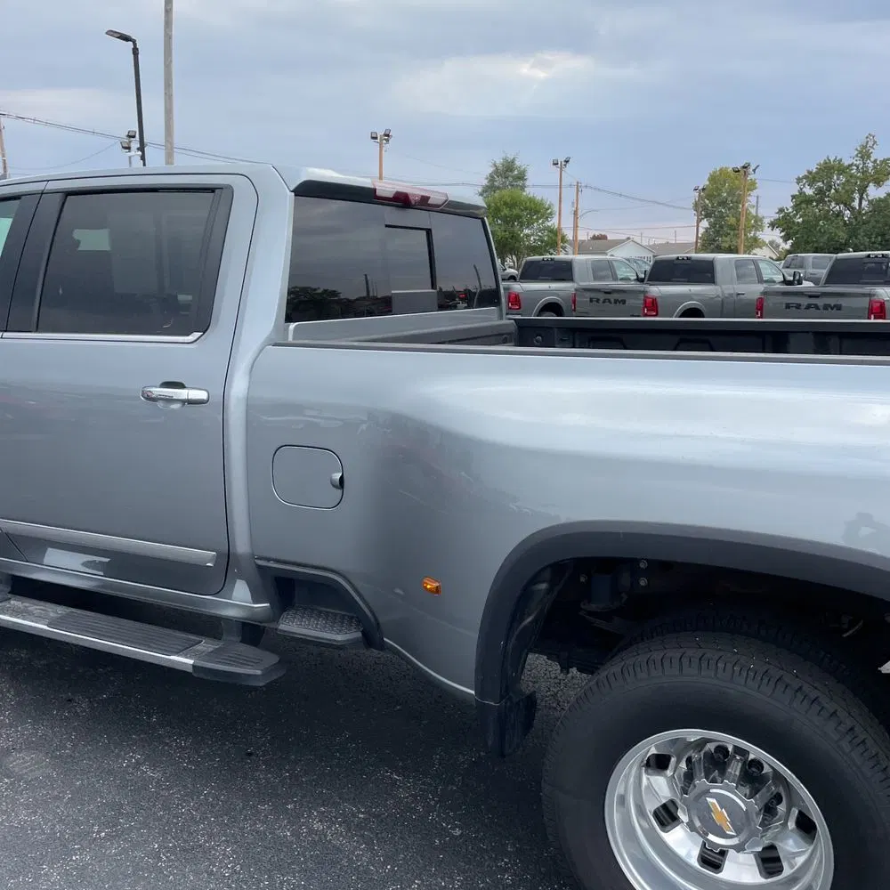 2024 Chevrolet Silverado 3500HD High Country