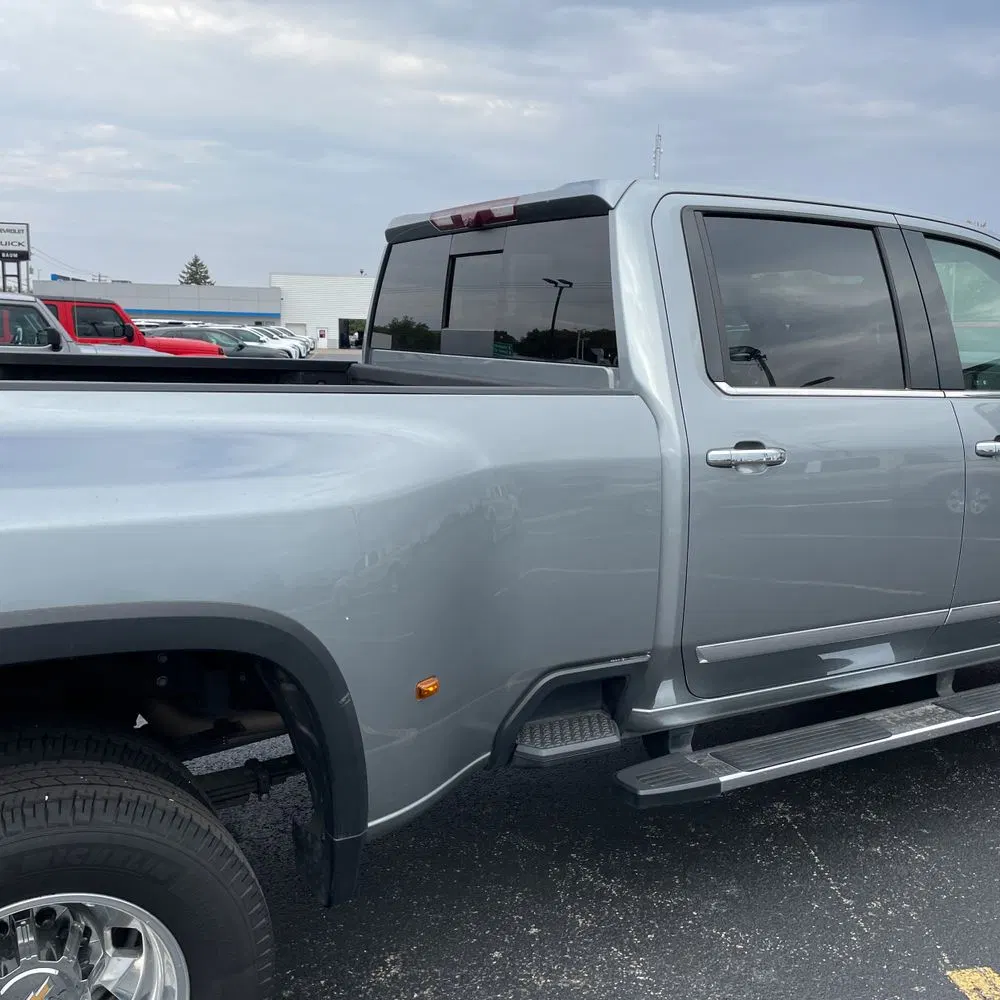 2024 Chevrolet Silverado 3500HD High Country