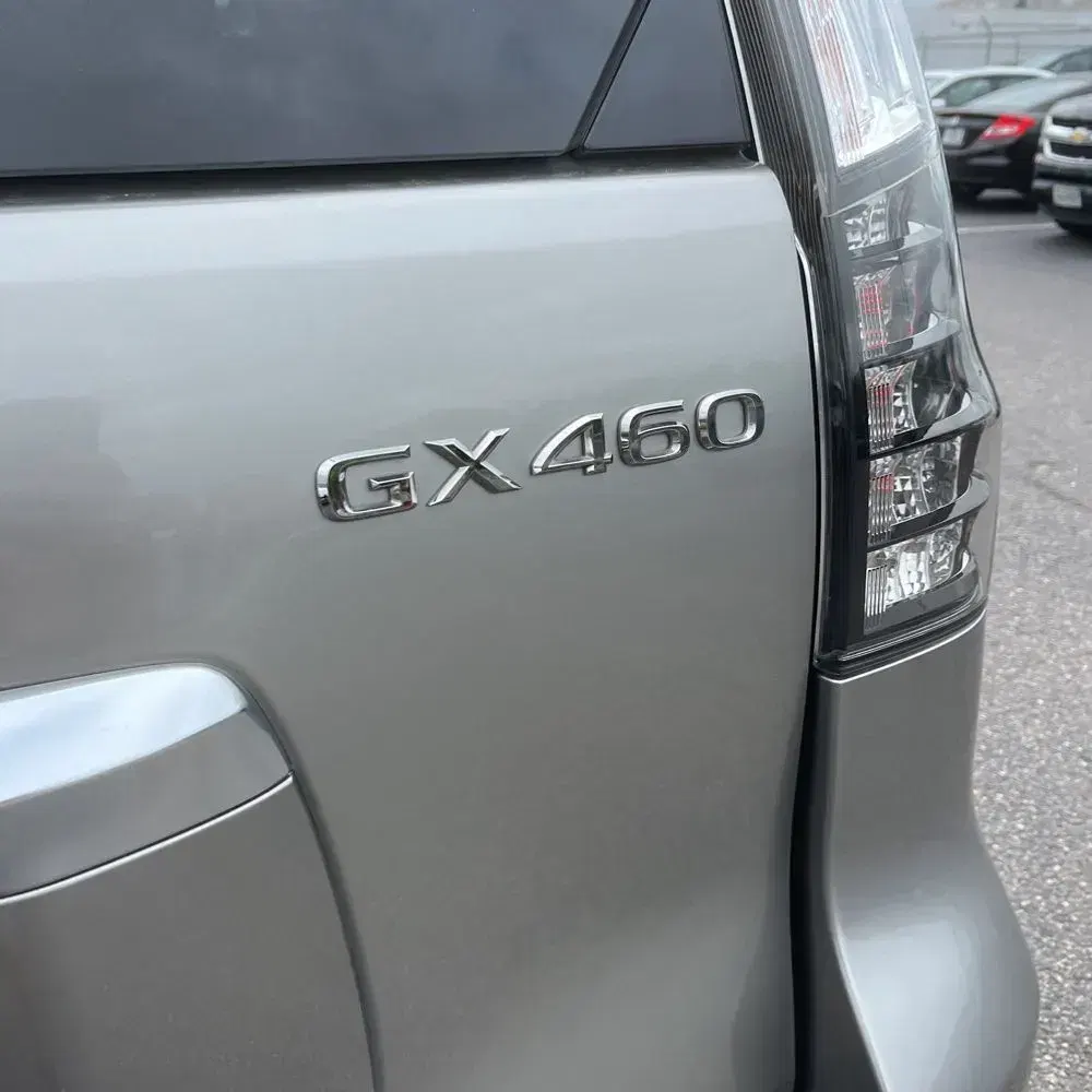 2023 Lexus GX 460 Base