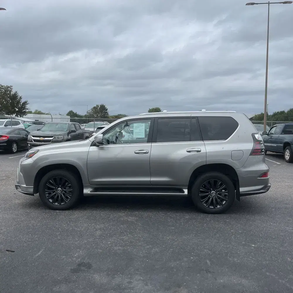 2023 Lexus GX 460 Base