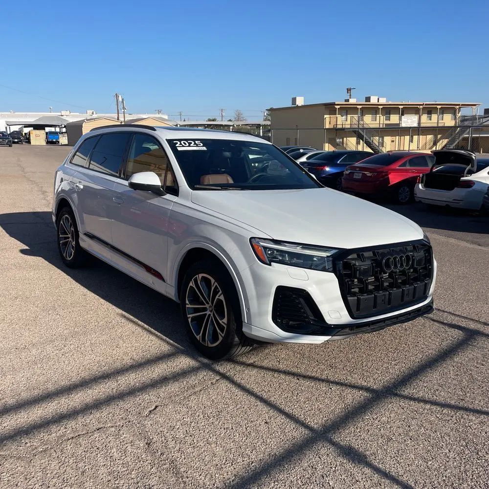 2025 Audi Q7 Premium Plus 45