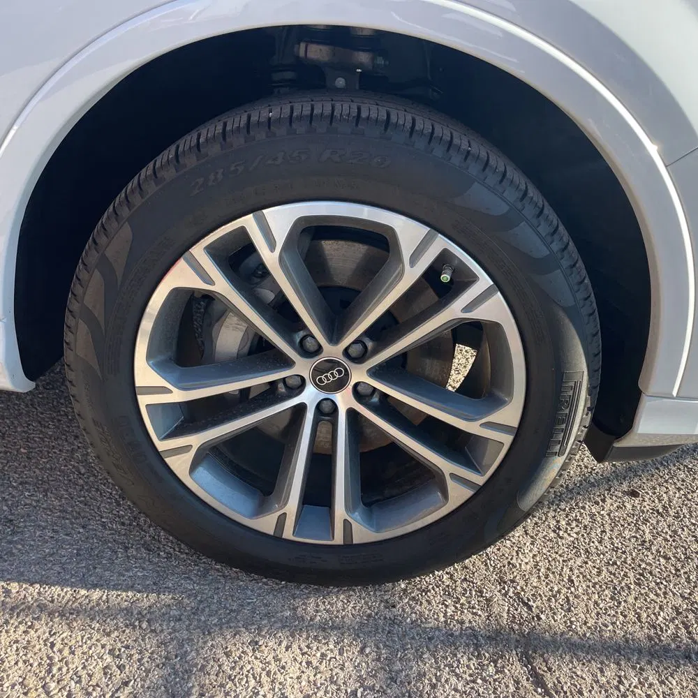 2025 Audi Q7 Premium Plus 45