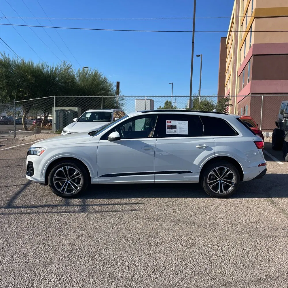 2025 Audi Q7 Premium Plus 45