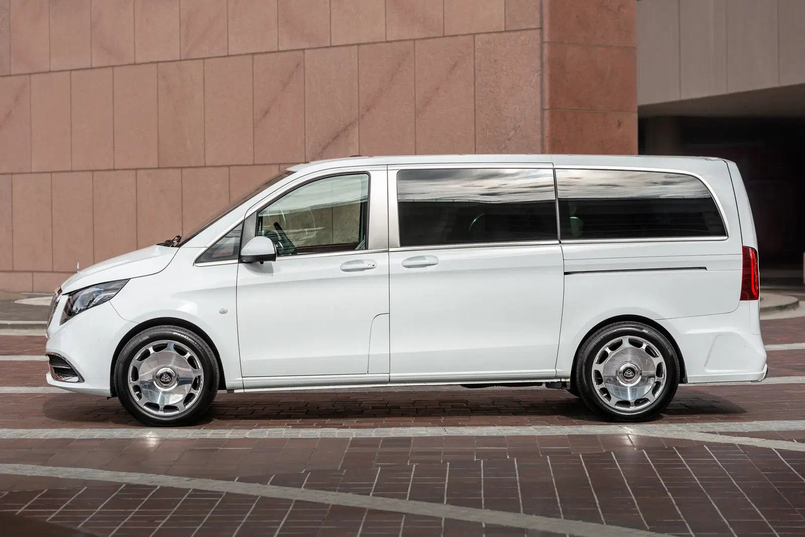 2021 Mercedes-Benz Metris Maybach-Style Conversion