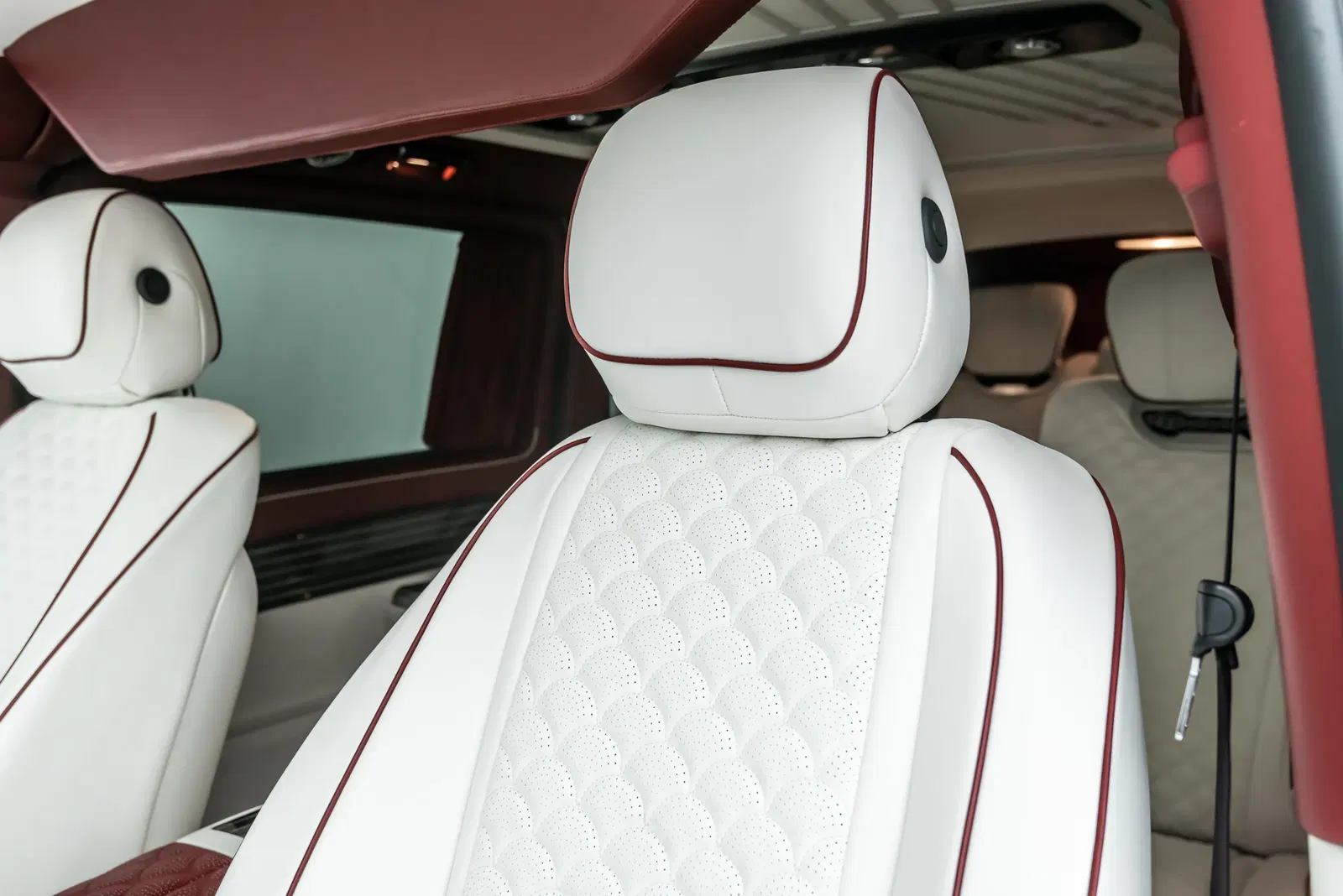 2021 Mercedes-Benz Metris Maybach-Style Conversion