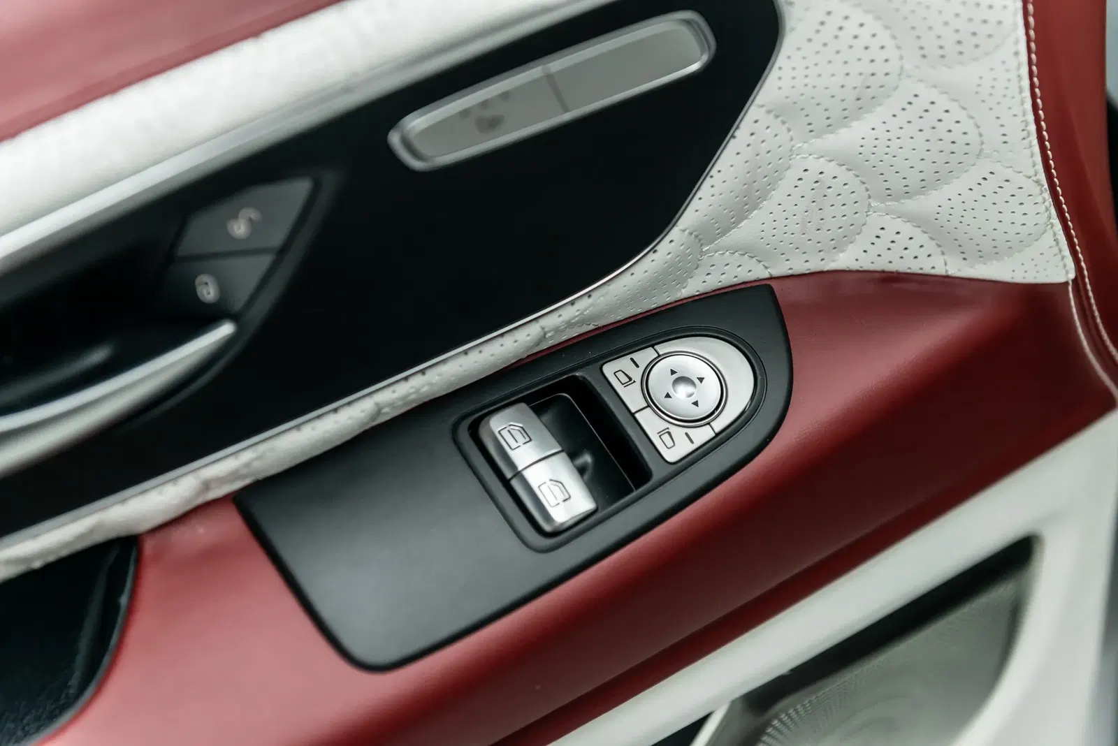 2021 Mercedes-Benz Metris Maybach-Style Conversion