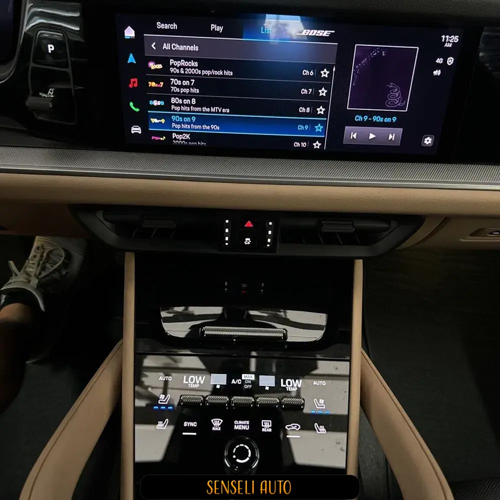 2024 Porsche Cayenne Base