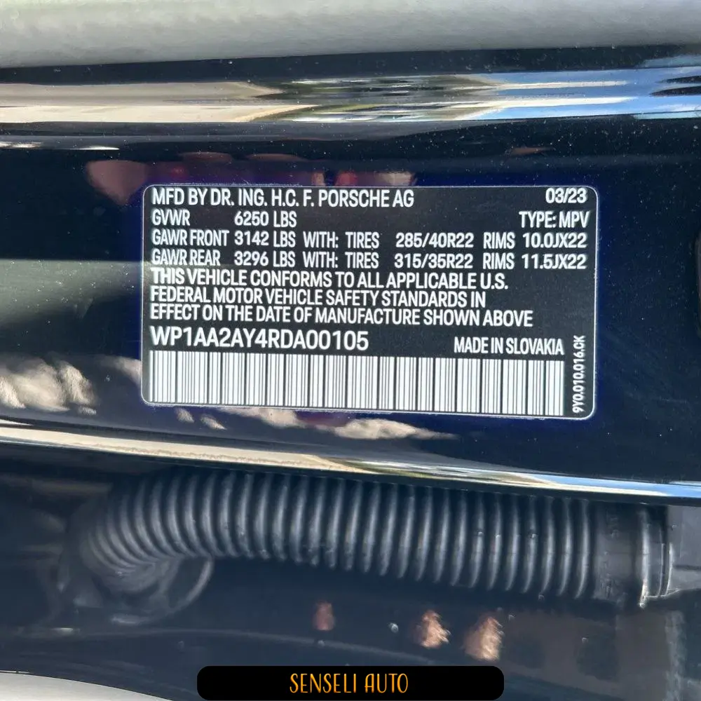 2024 Porsche Cayenne Base