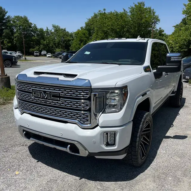 2020 GMC Sierra 2500 Denali