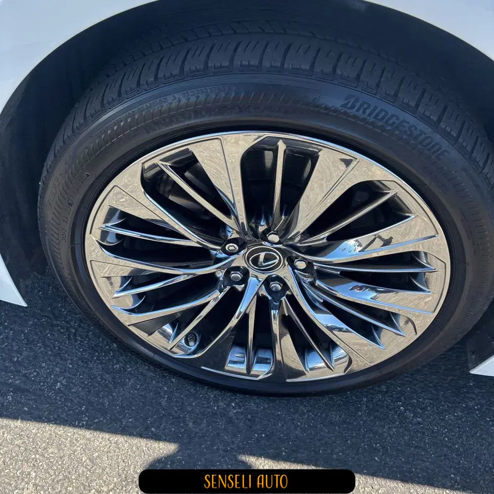 2022 Lexus LS 500 Base