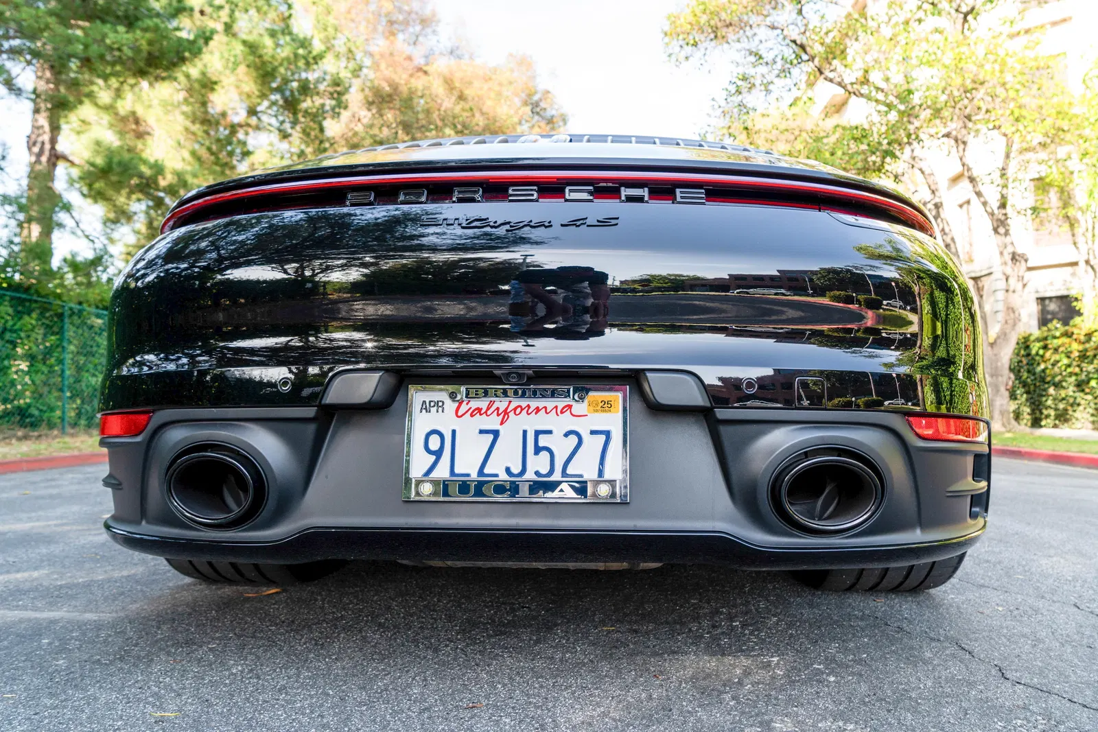 2024 Porsche 911 Targa 4S Coupe - 3k Miles, Twin-Turbo Flat-6, Premium and Sport Packages, AWD