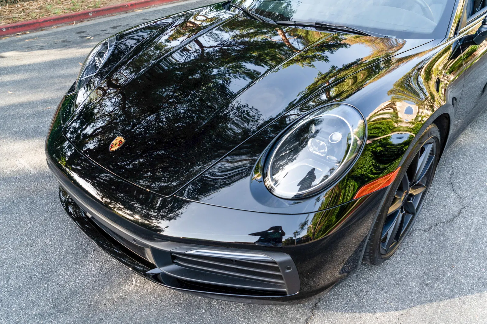 2024 Porsche 911 Targa 4S Coupe - 3k Miles, Twin-Turbo Flat-6, Premium and Sport Packages, AWD