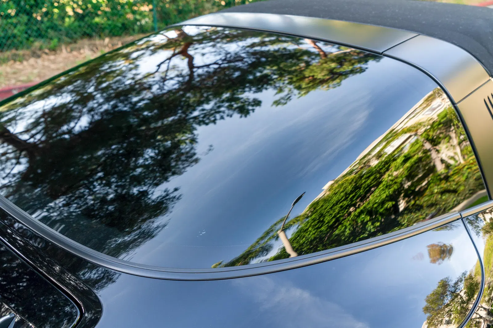 2024 Porsche 911 Targa 4S Coupe - 3k Miles, Twin-Turbo Flat-6, Premium and Sport Packages, AWD