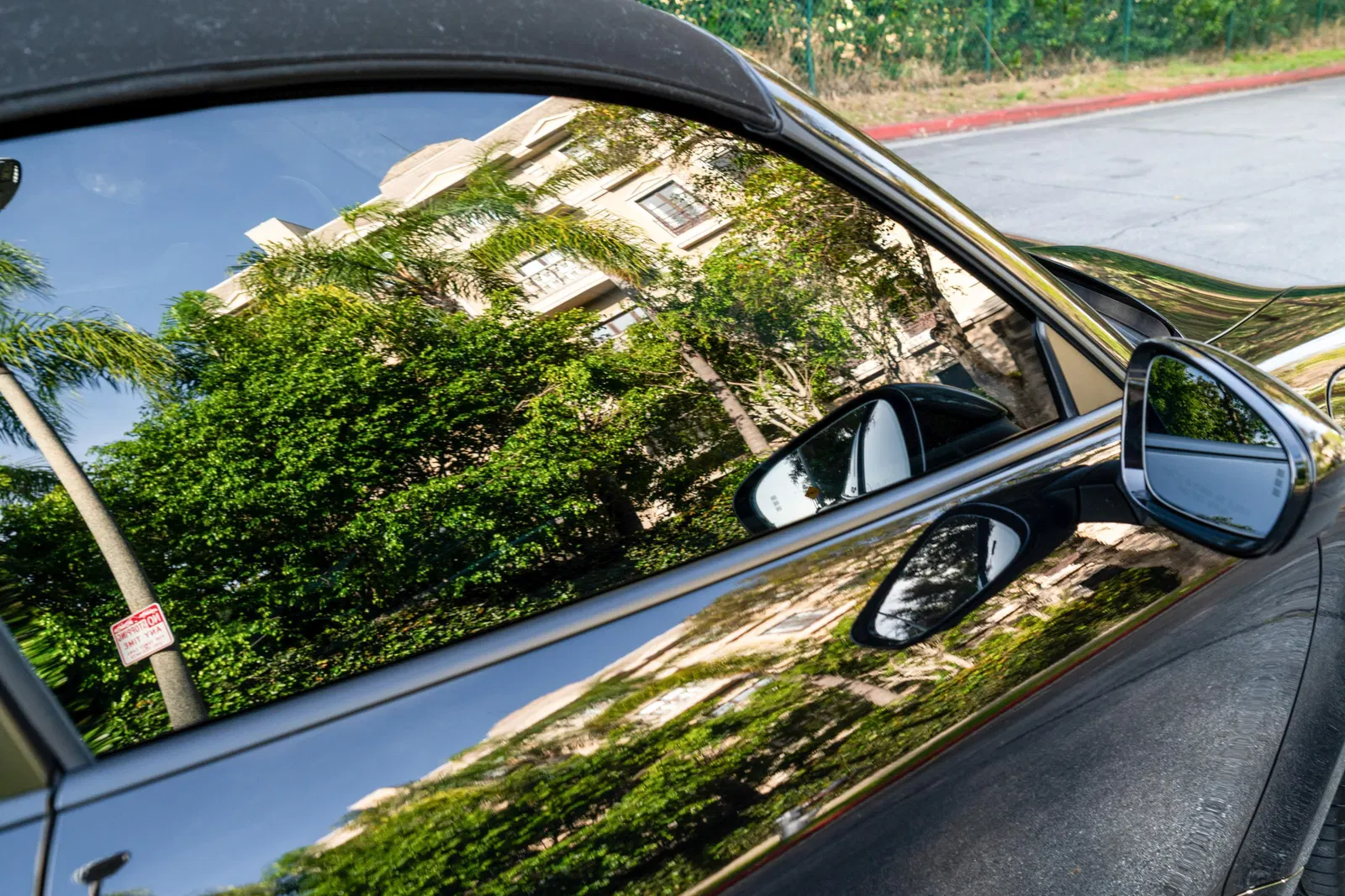 2024 Porsche 911 Targa 4S Coupe - 3k Miles, Twin-Turbo Flat-6, Premium and Sport Packages, AWD