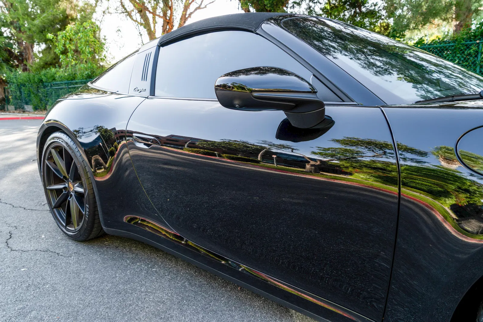 2024 Porsche 911 Targa 4S Coupe - 3k Miles, Twin-Turbo Flat-6, Premium and Sport Packages, AWD