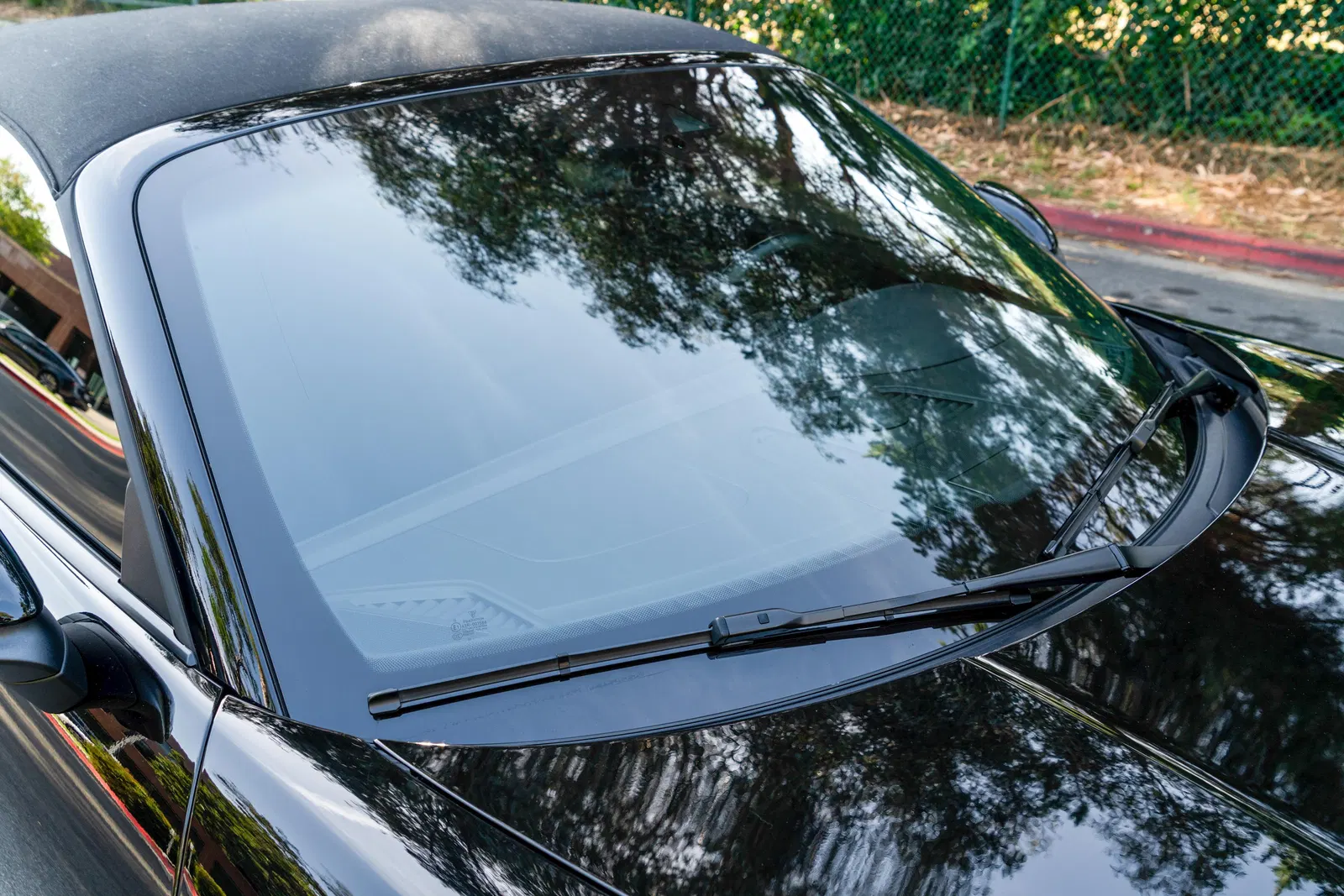2024 Porsche 911 Targa 4S Coupe - 3k Miles, Twin-Turbo Flat-6, Premium and Sport Packages, AWD