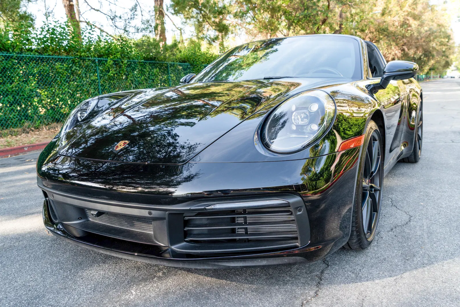 2024 Porsche 911 Targa 4S Coupe - 3k Miles, Twin-Turbo Flat-6, Premium and Sport Packages, AWD