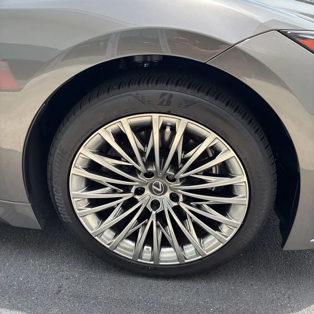 2024 Lexus LS 500 Base