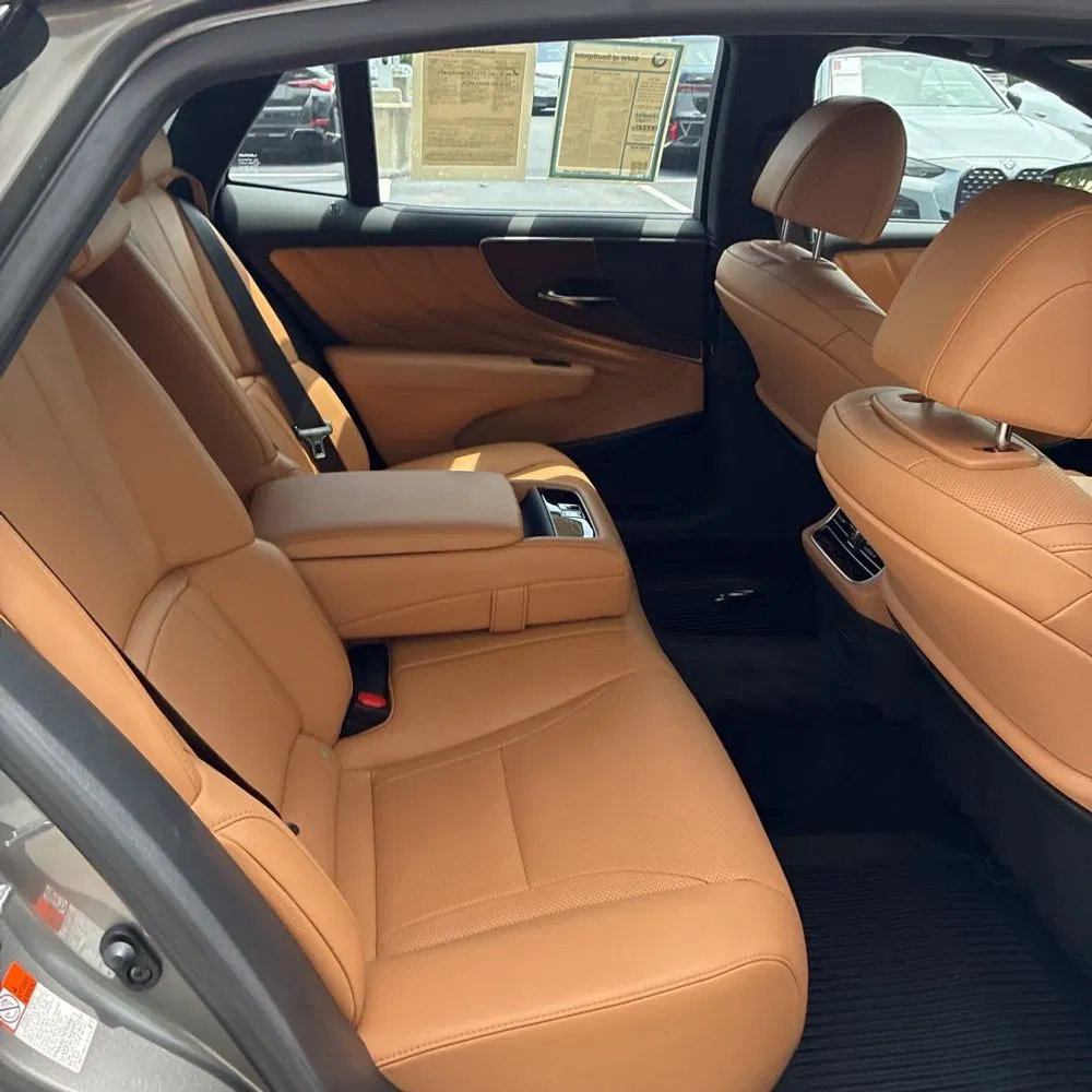 2024 Lexus LS 500 Base